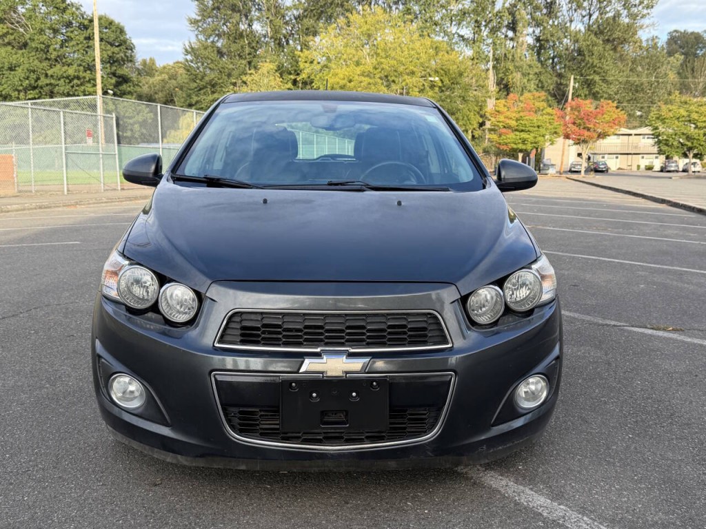2016 Chevrolet Sonic Image 5