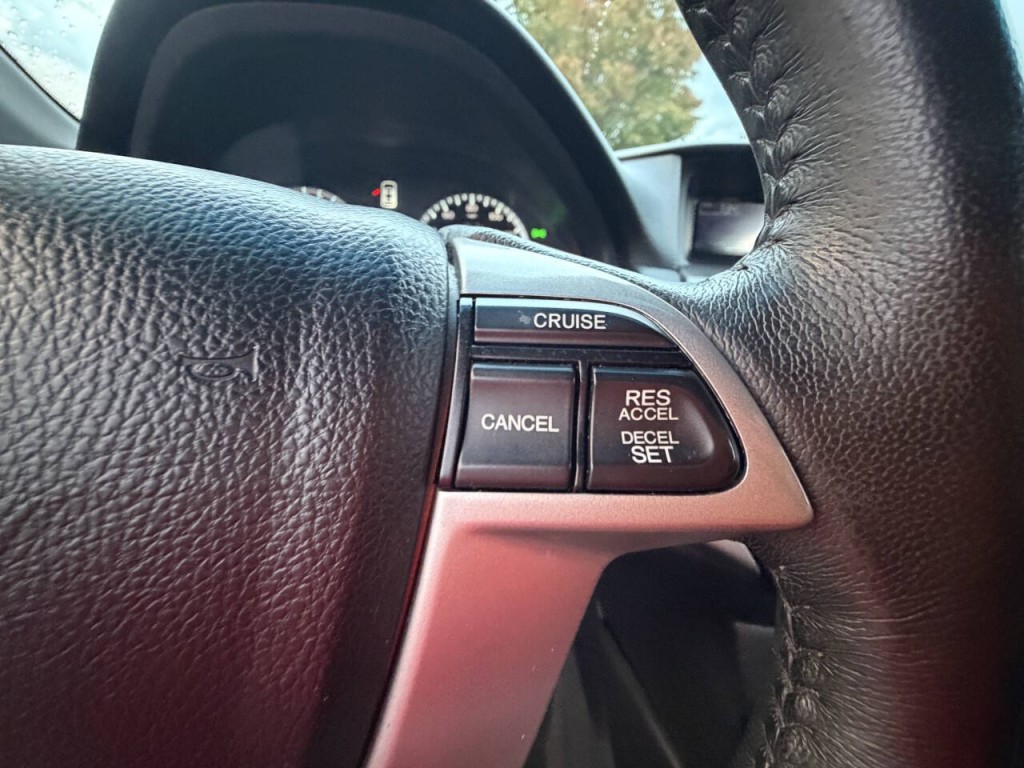 2012 Honda Accord Image 14