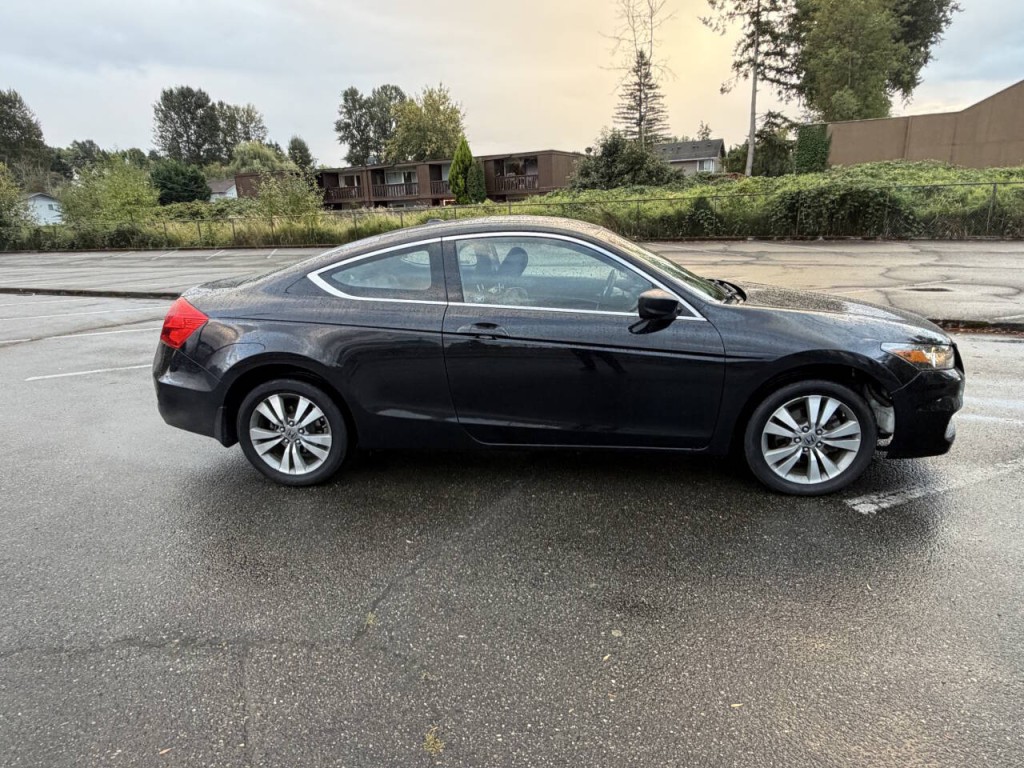 2012 Honda Accord Image 3