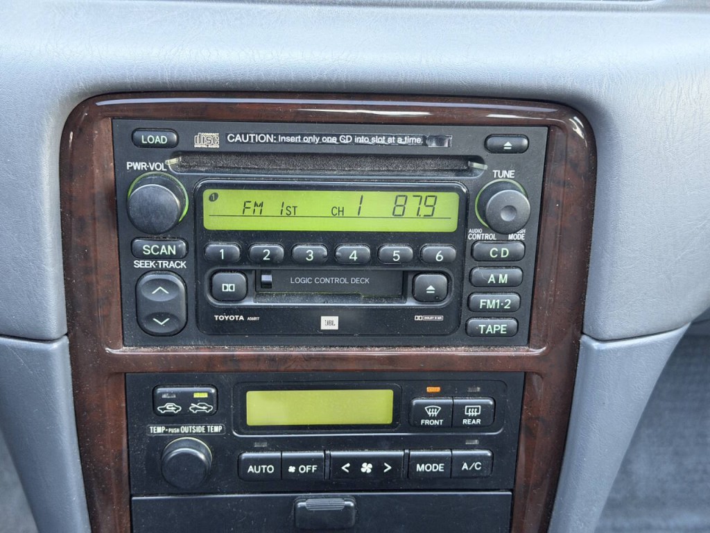 2001 Toyota Camry Image 14
