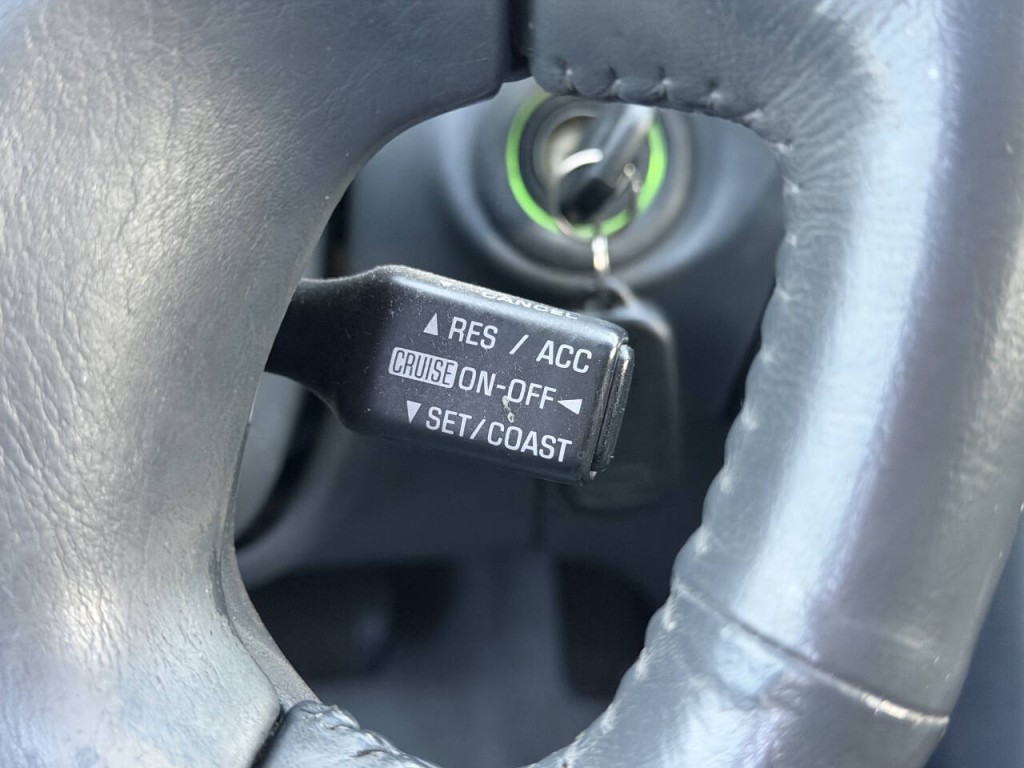 2001 Toyota Camry Image 16