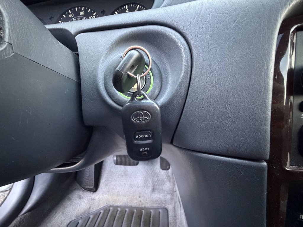 2001 Toyota Camry Image 22