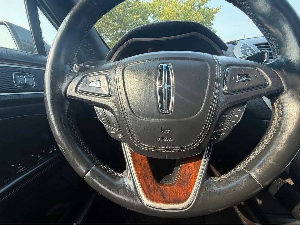 2017 Lincoln MKZ Image 5
