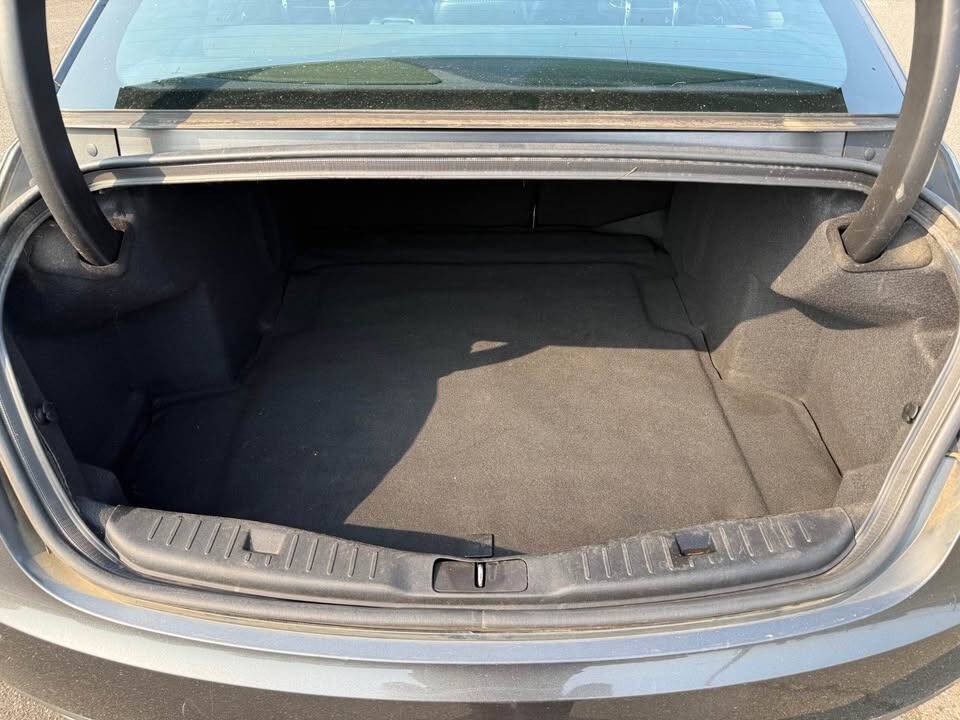 2017 Lincoln MKZ Image 8