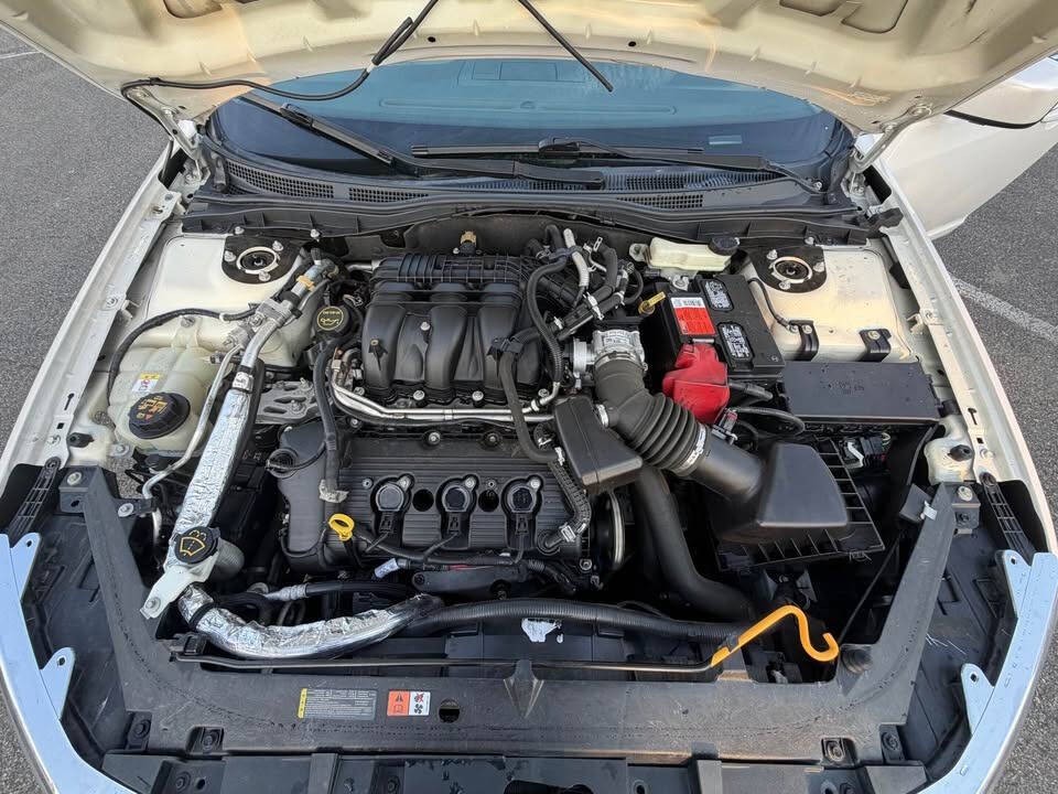 2010 Ford Fusion Image 13