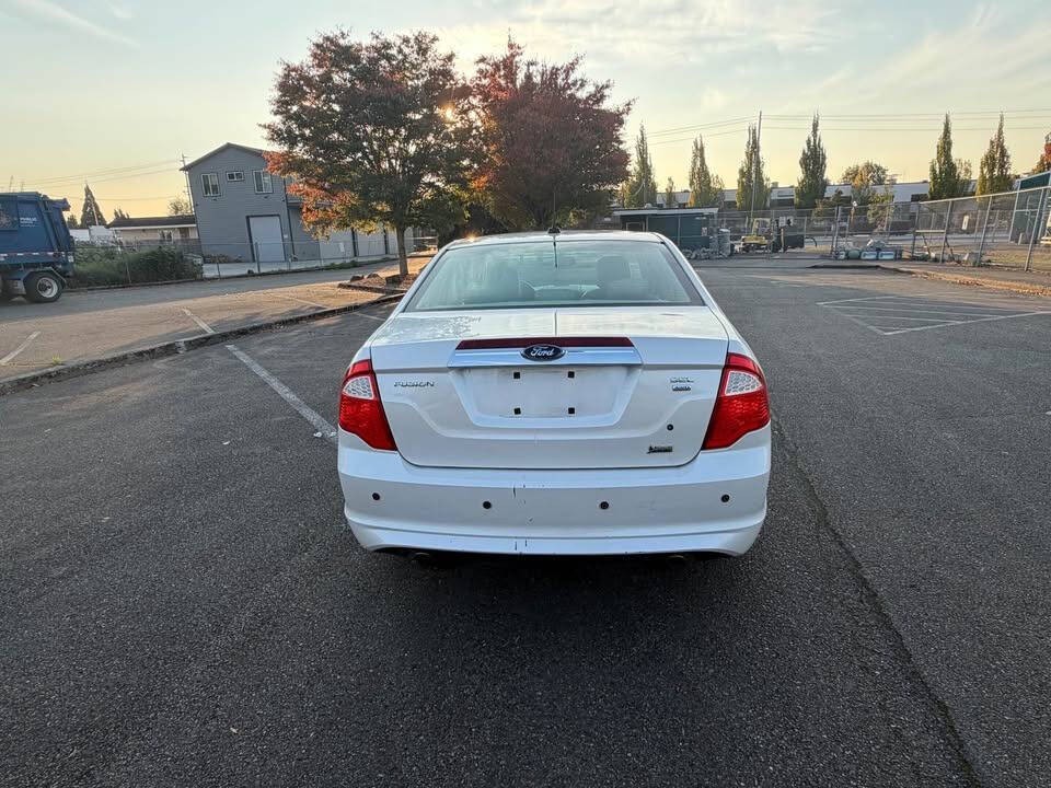 2010 Ford Fusion Image 23