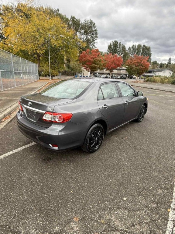 2011 Toyota Corolla Image 5