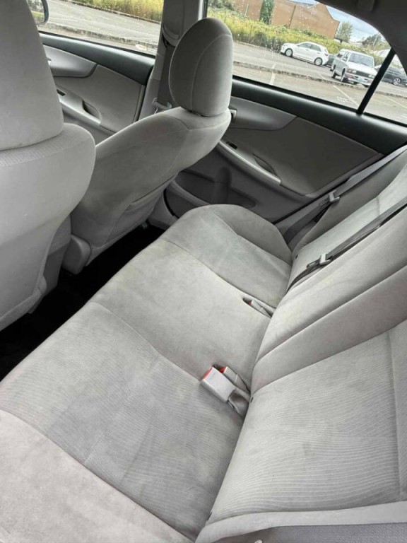 2011 Toyota Corolla Image 13