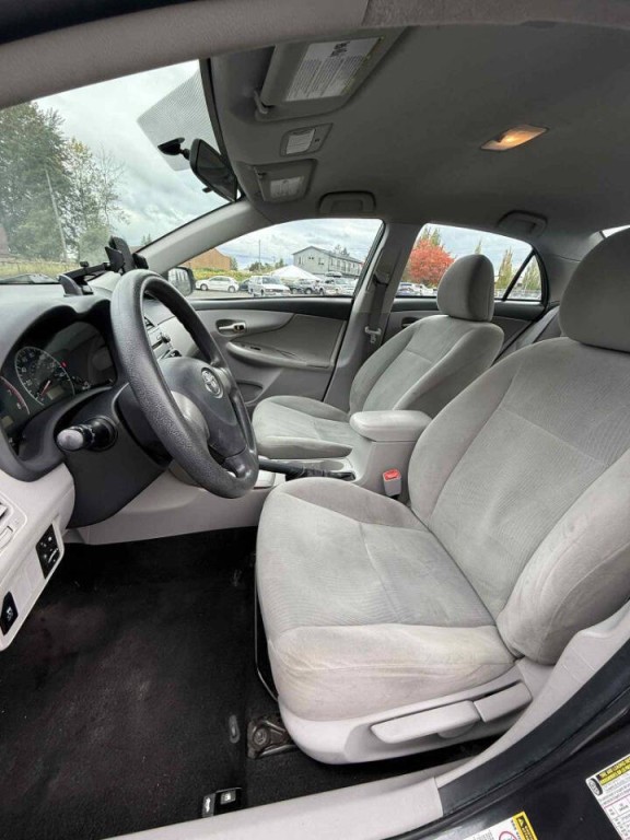 2011 Toyota Corolla Image 15