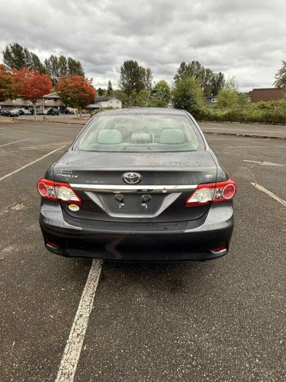 2011 Toyota Corolla Image 18