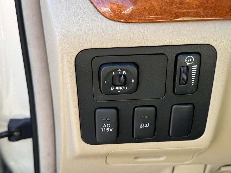2004 Lexus GX 470 Image 5