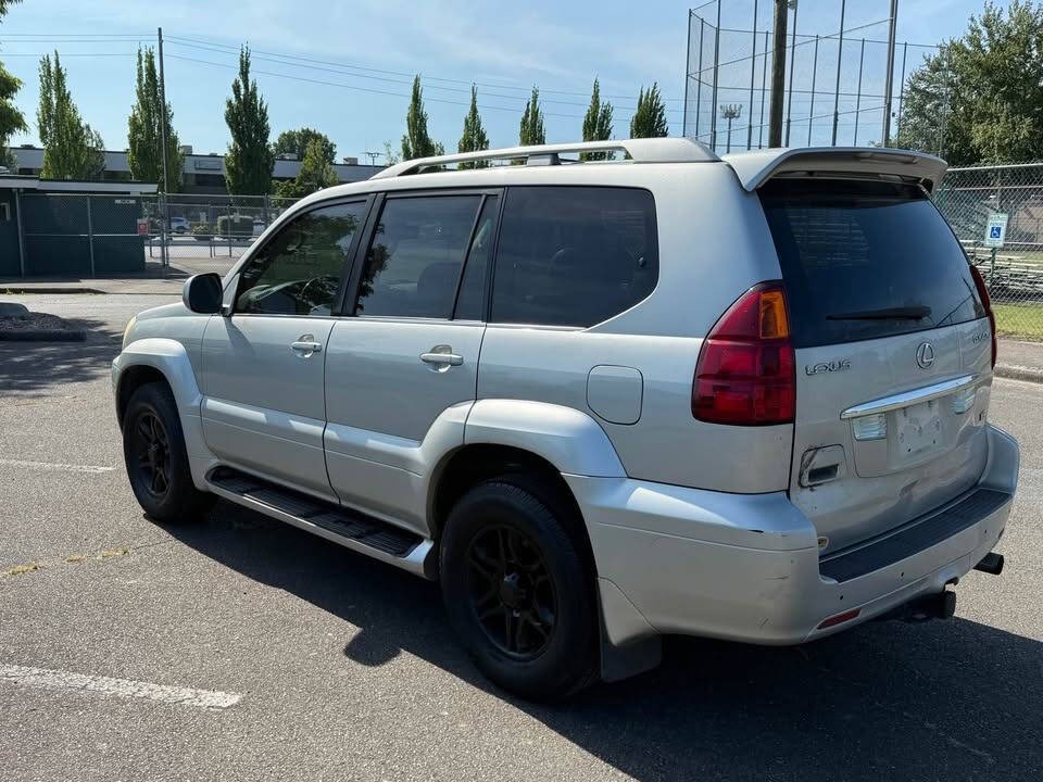 2004 Lexus GX 470 Image 11