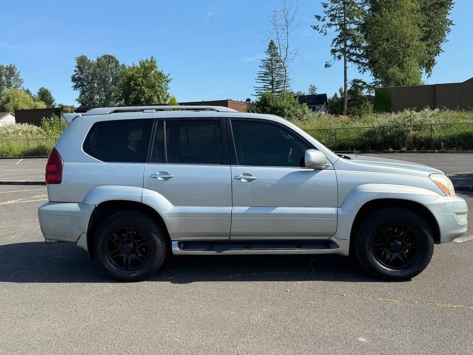 2004 Lexus GX 470 Image 14