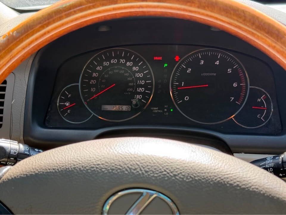 2004 Lexus GX 470 Image 15
