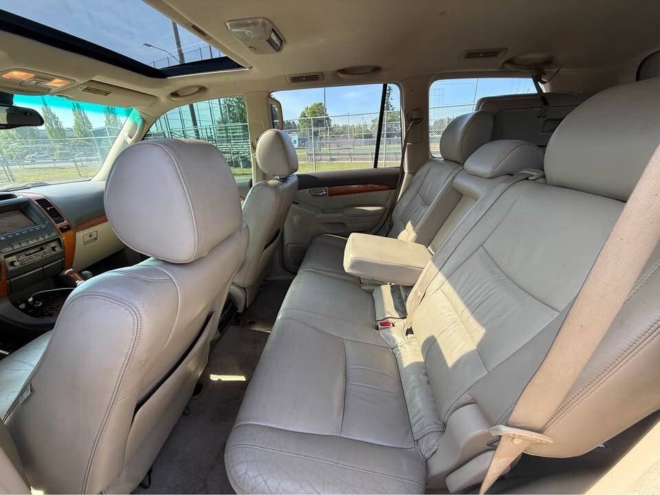 2004 Lexus GX 470 Image 17