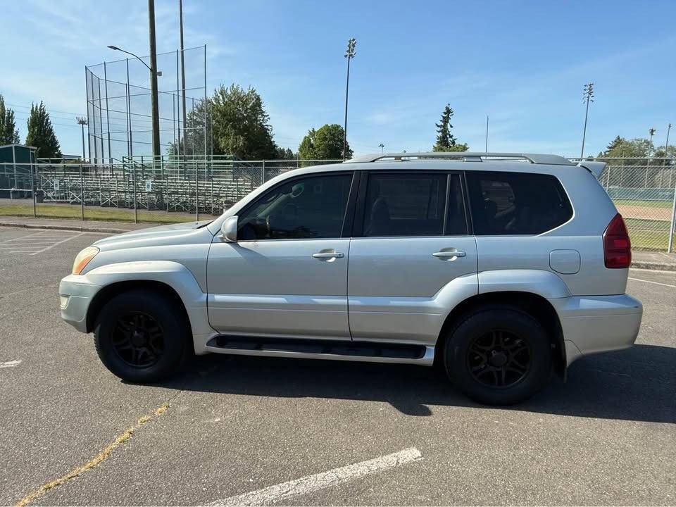 2004 Lexus GX 470 Image 18