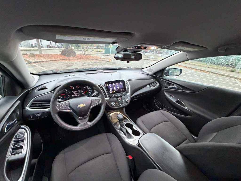 2021 Chevrolet Malibu Image 10