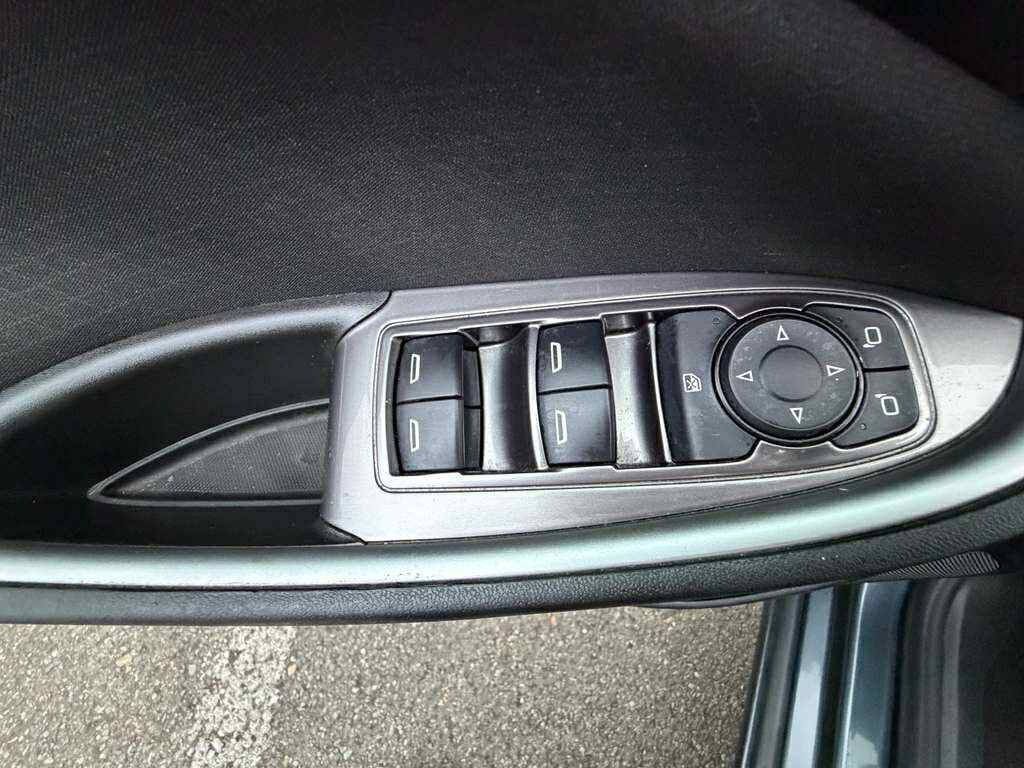 2021 Chevrolet Malibu Image 21