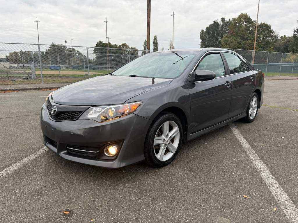 2012 Toyota Camry Image 1