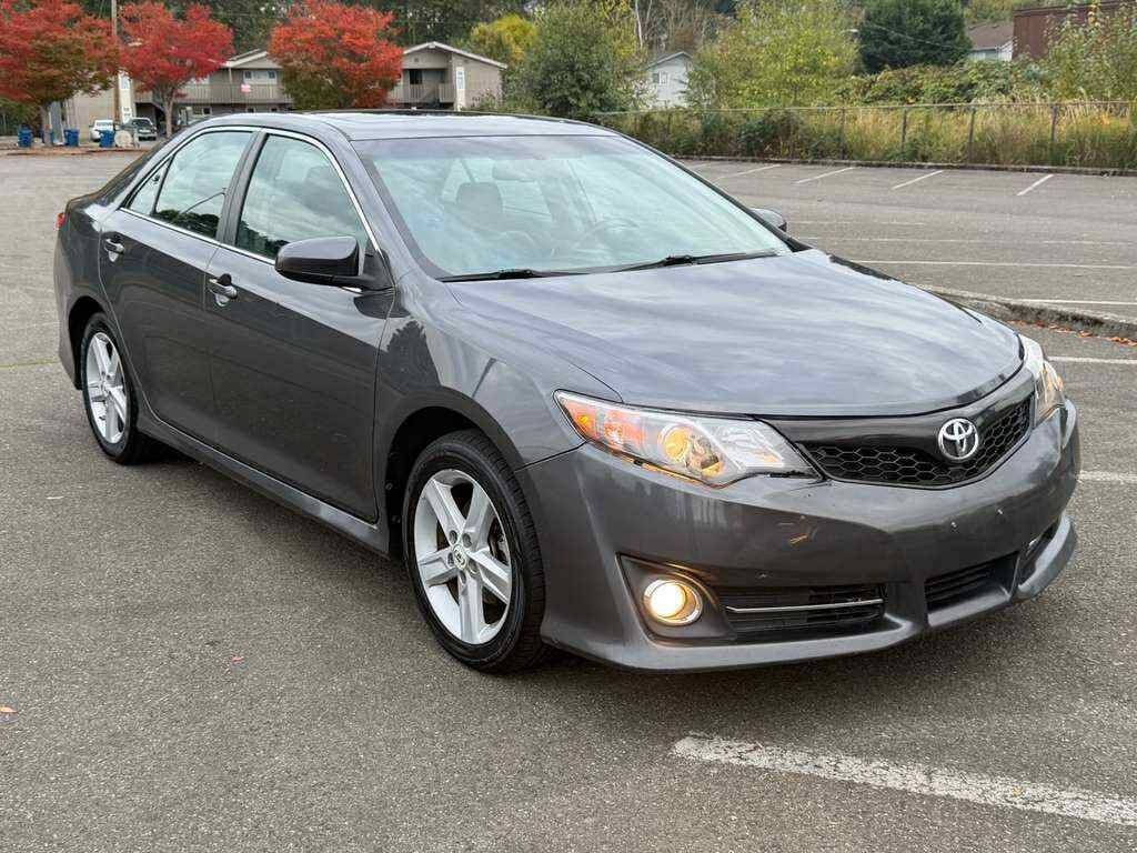 2012 Toyota Camry Image 23
