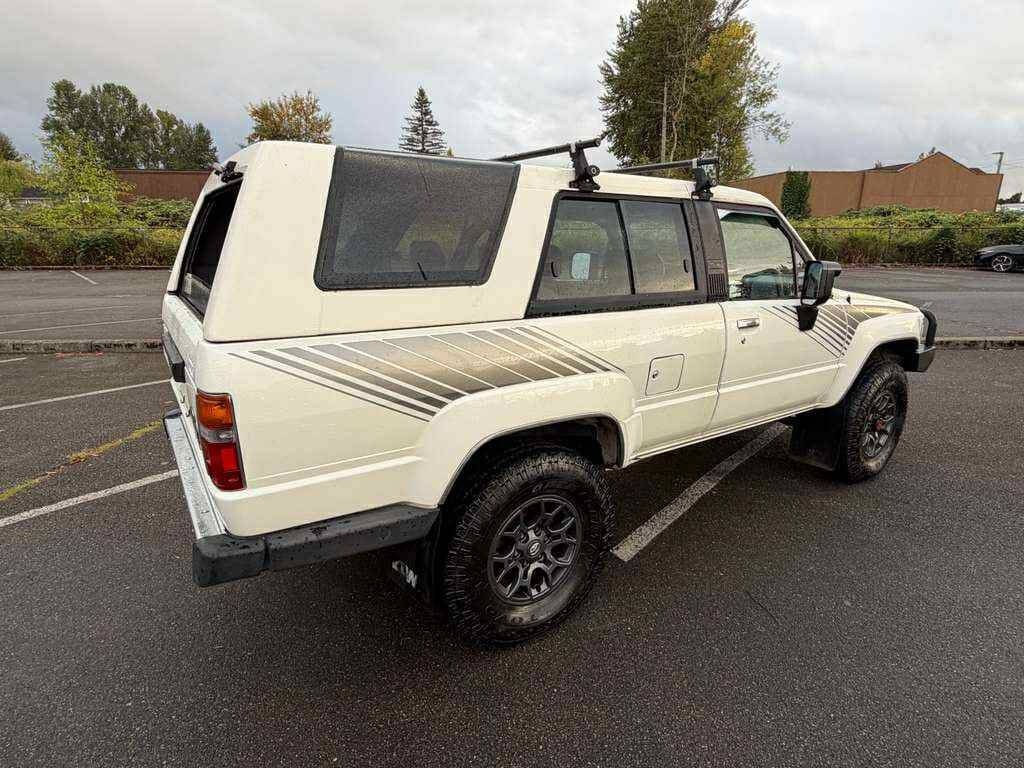 1987 Toyota 4Runner Image 4