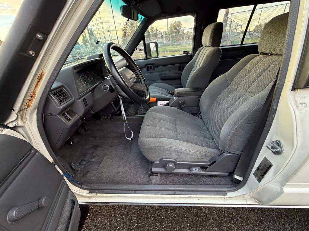 1987 Toyota 4Runner Image 25