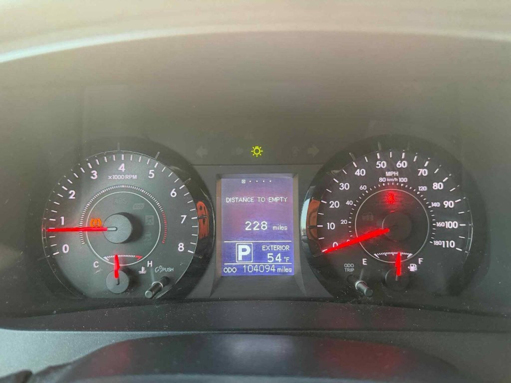 2016 Toyota Sienna Image 22