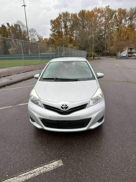 2014 Toyota Yaris Image 19