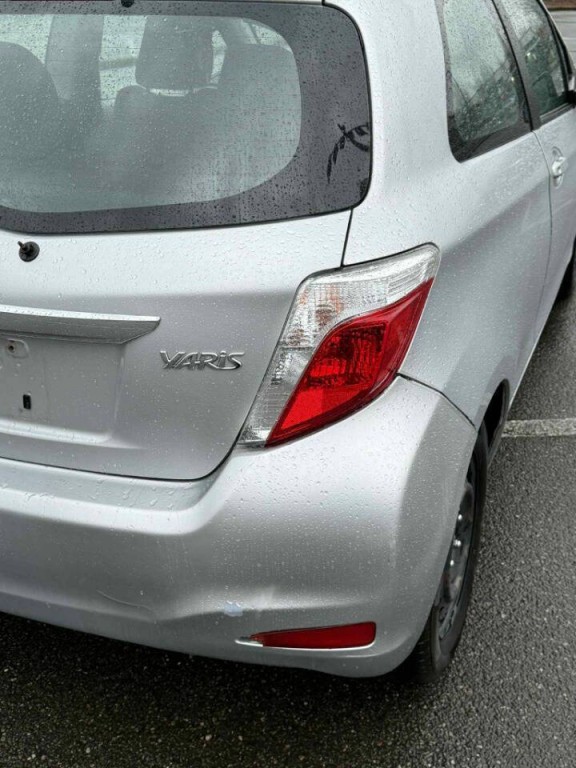 2014 Toyota Yaris Image 22