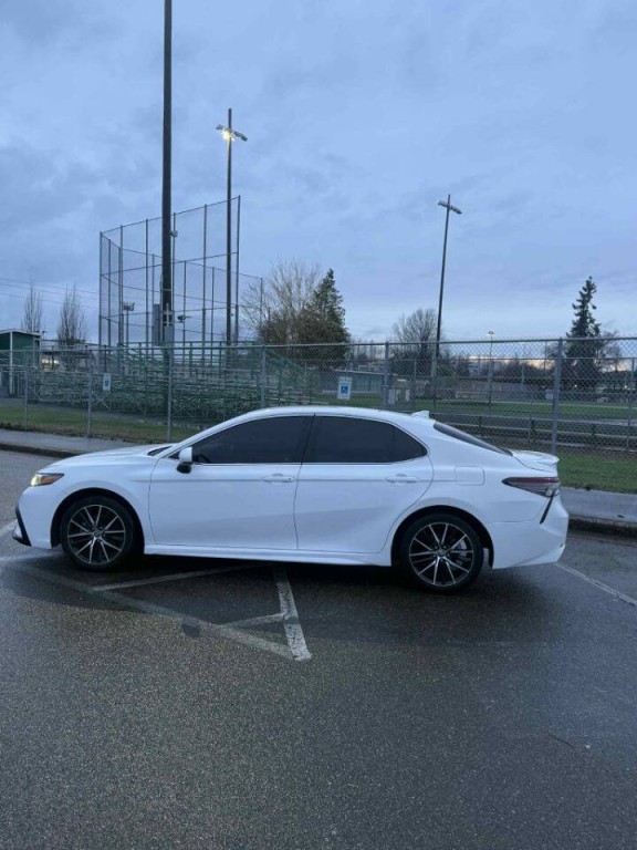 2021 Toyota Camry Image 7