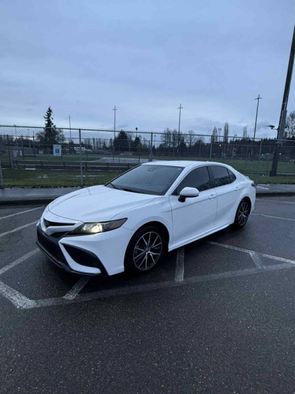 2021 Toyota Camry Image 11