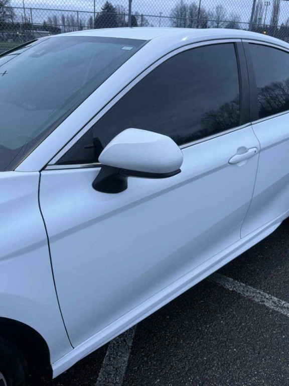 2021 Toyota Camry Image 21