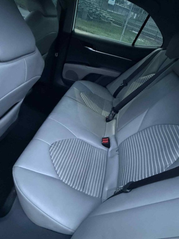 2021 Toyota Camry Image 37