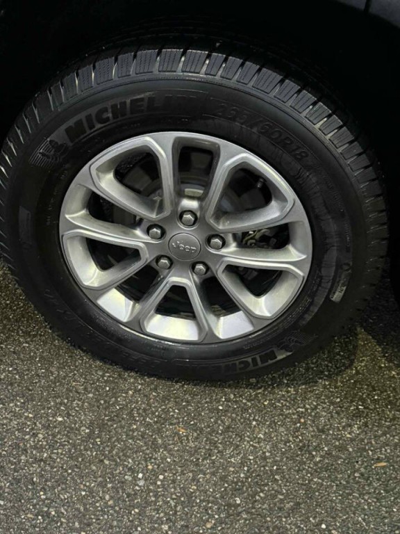 2015 Jeep Grand Cherokee Image 19