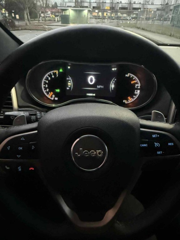 2015 Jeep Grand Cherokee Image 27