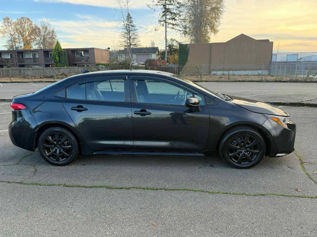 2021 Toyota Corolla Image 17