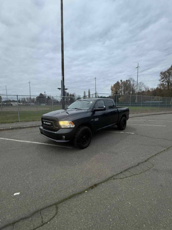 2014 RAM 1500 Image 3
