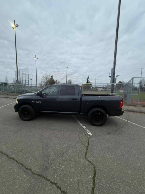 2014 RAM 1500 Image 10