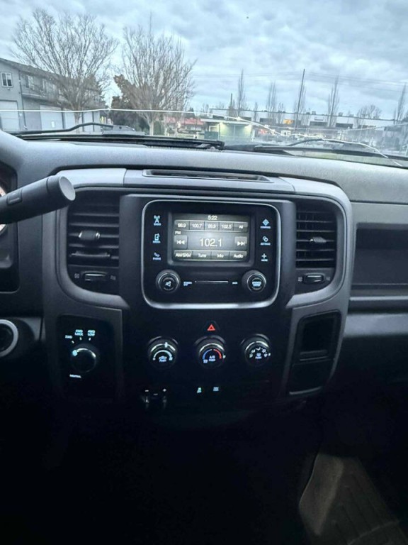 2014 RAM 1500 Image 26