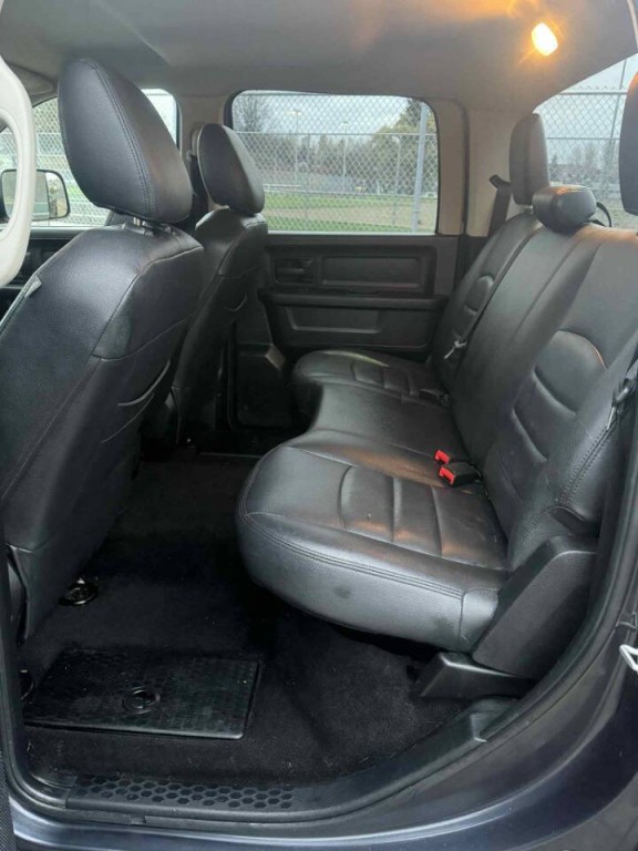 2014 RAM 1500 Image 28