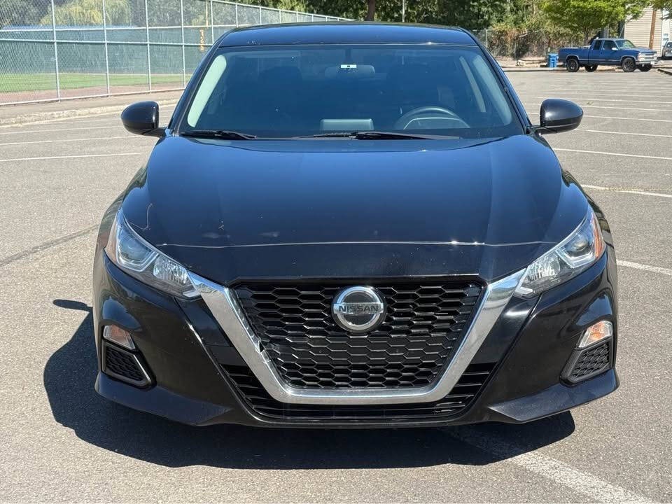 2020 Nissan Altima Image 2