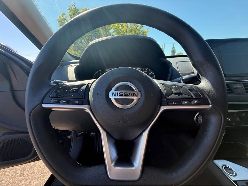 2020 Nissan Altima Image 5