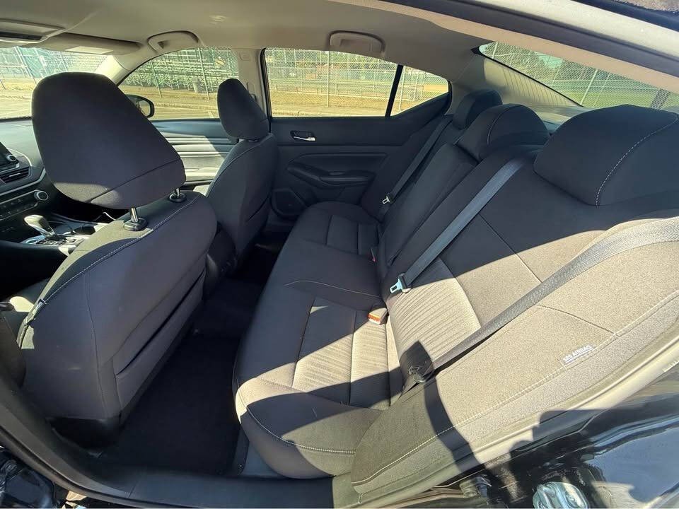 2020 Nissan Altima Image 6