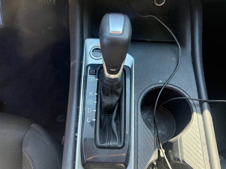 2020 Nissan Altima Image 10