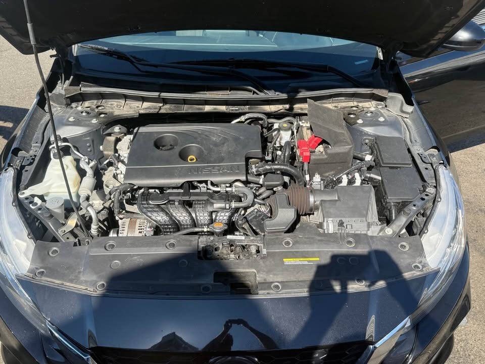 2020 Nissan Altima Image 17