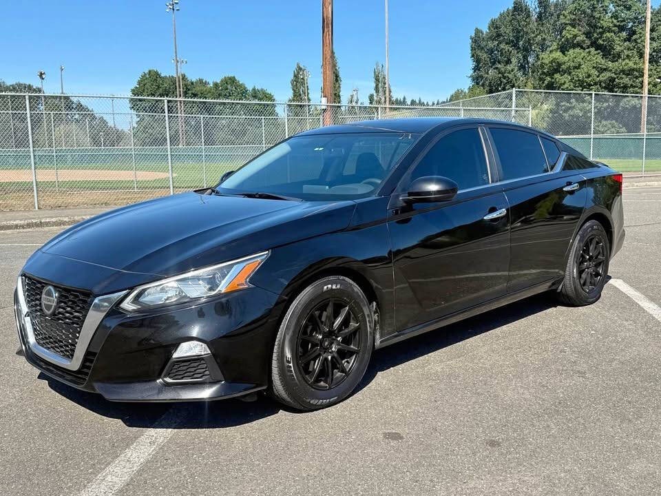 2020 Nissan Altima Image 20