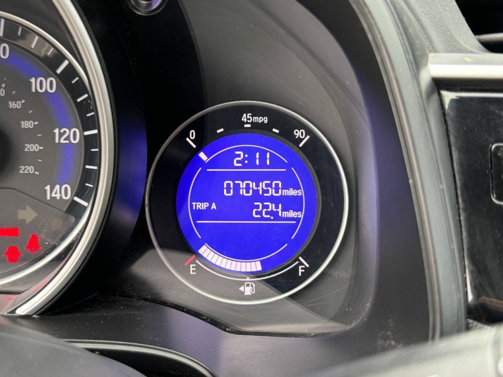 2016 Honda Fit Image 12