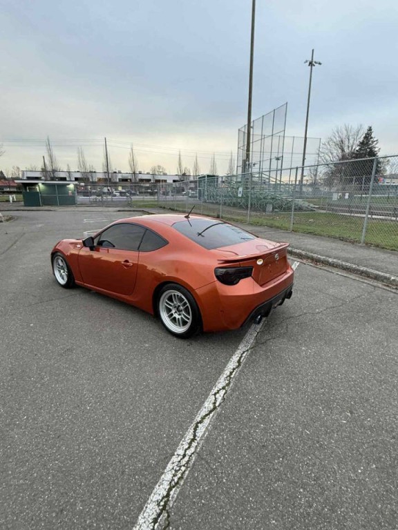2014 Scion FR-S Image 3
