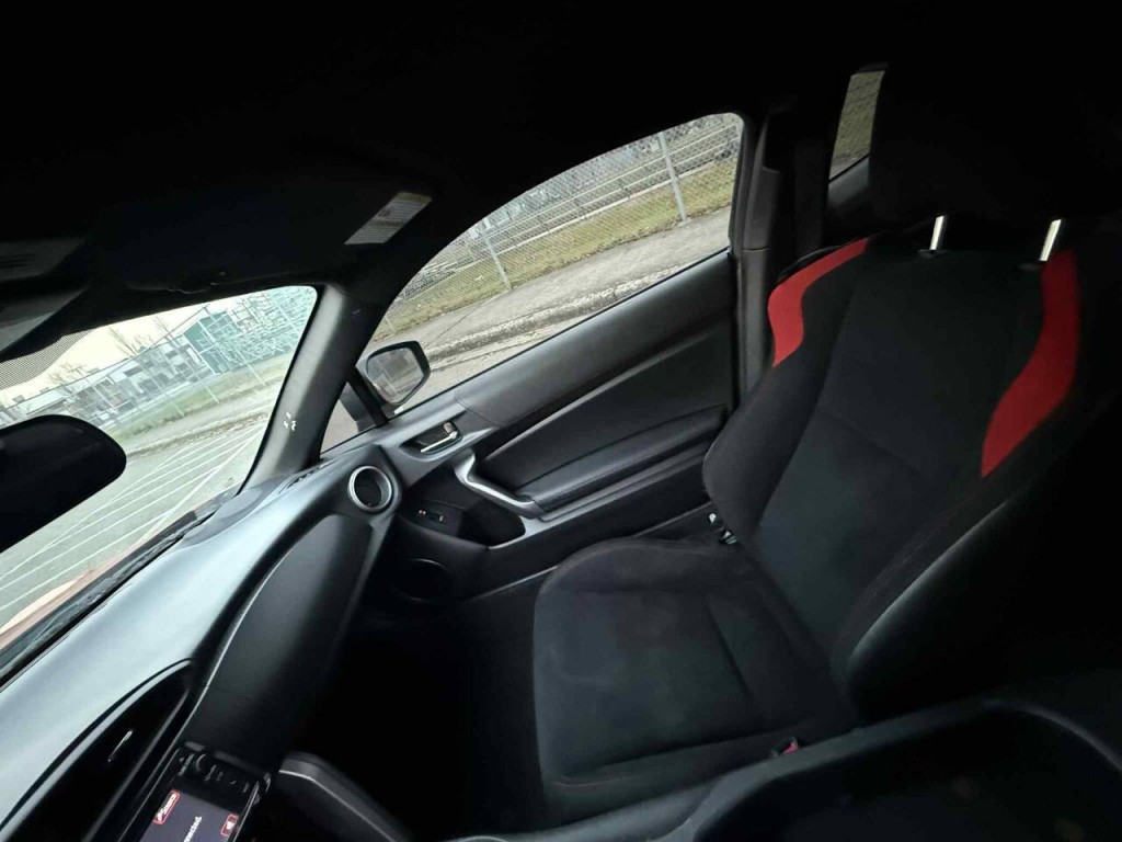 2014 Scion FR-S Image 19