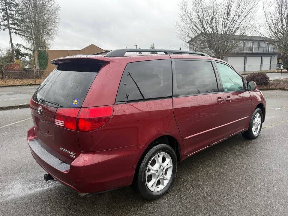 2004 Toyota Sienna Image 4